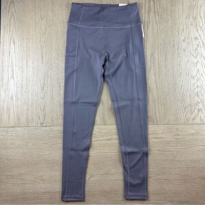 Size 8 Victoria's Secret Incredible Essential Yoga Leggings 27" Pocket NWT